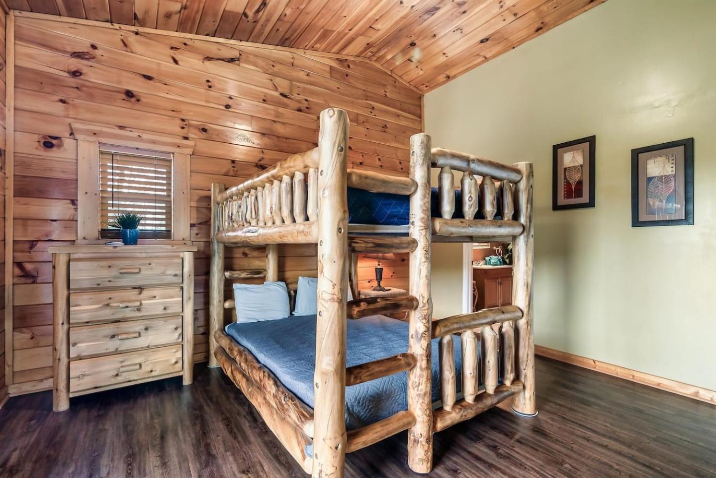 Top Mtn Views, Hottub, Games, 4 Suites, Pets Севьервилл Экстерьер фото